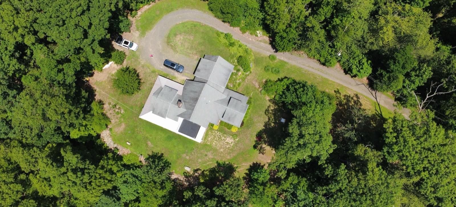 Wooded homesite in Hebron CT